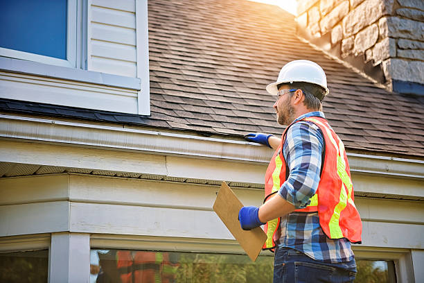 Licensed Storm Damage Roof Repair service in Ellendale, ND - Norken Roofing